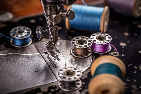 Mandala Crafts Empty Metal Bobbin for Singer Kenmore Bernina Brother Janome Sewing Machine, 36 Bobbins